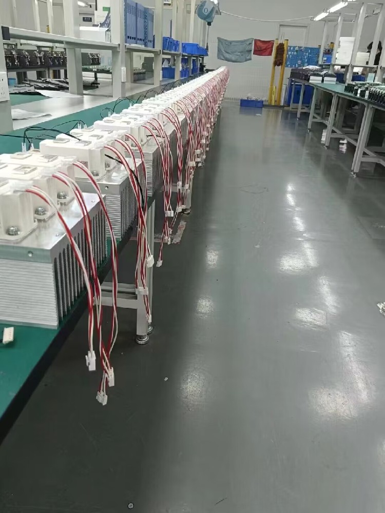 电力调整器出现问题，我们该若何查抄呢？